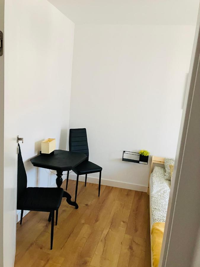 Apartament Na Klasztornej Appartement Wągrowiec Buitenkant foto